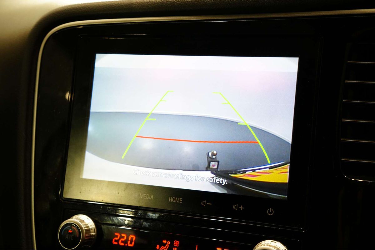 2020 Mitsubishi Outlander LS ZL