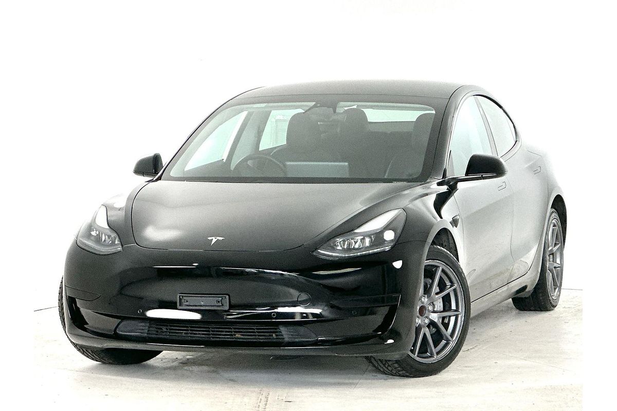 2022 Tesla Model 3 Rear-Wheel Drive