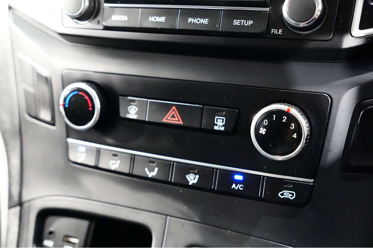 2020 Hyundai iLoad TQ4