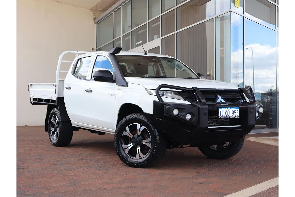 2022 Mitsubishi Triton GLX MR 4X4
