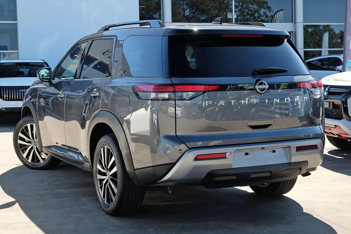 2024 Nissan Pathfinder Ti-L R53