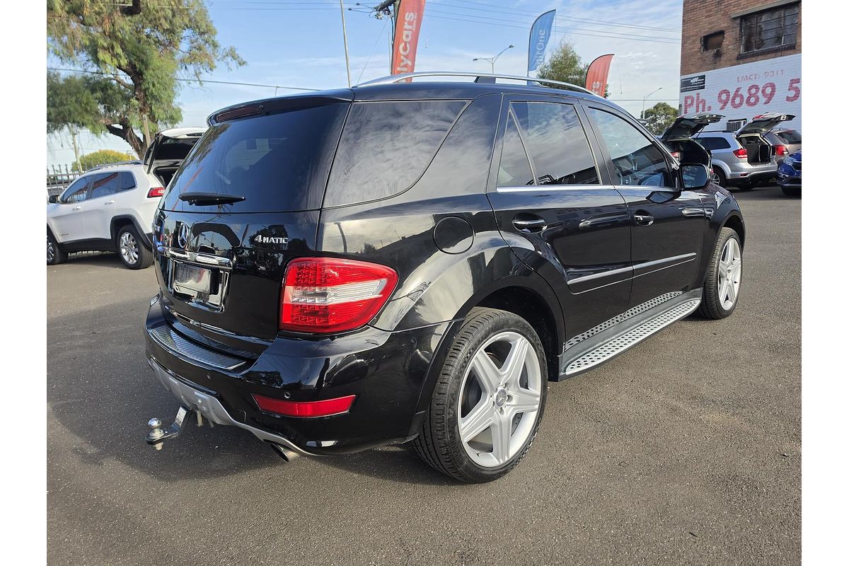 2009 Mercedes-Benz M-Class ML300 CDI BlueEFFICIENCY W164