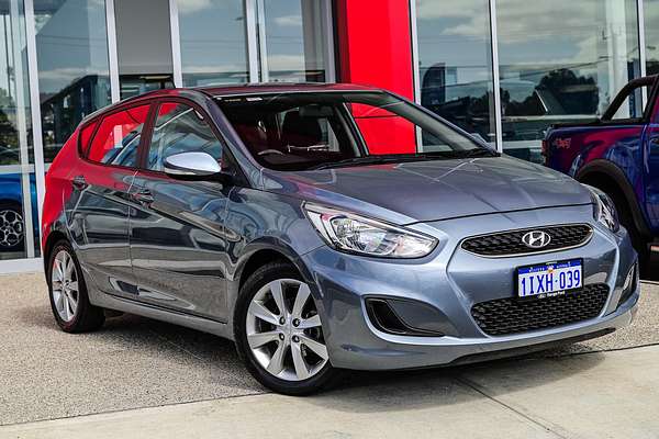 2017 Hyundai Accent Sport RB6