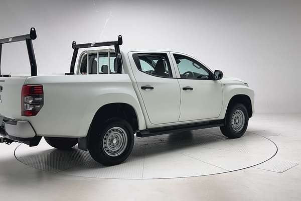 2023 Mitsubishi Triton GLX MR Rear Wheel Drive thumb-7