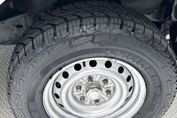 2023 Mitsubishi Triton GLX MR Rear Wheel Drive thumb-9
