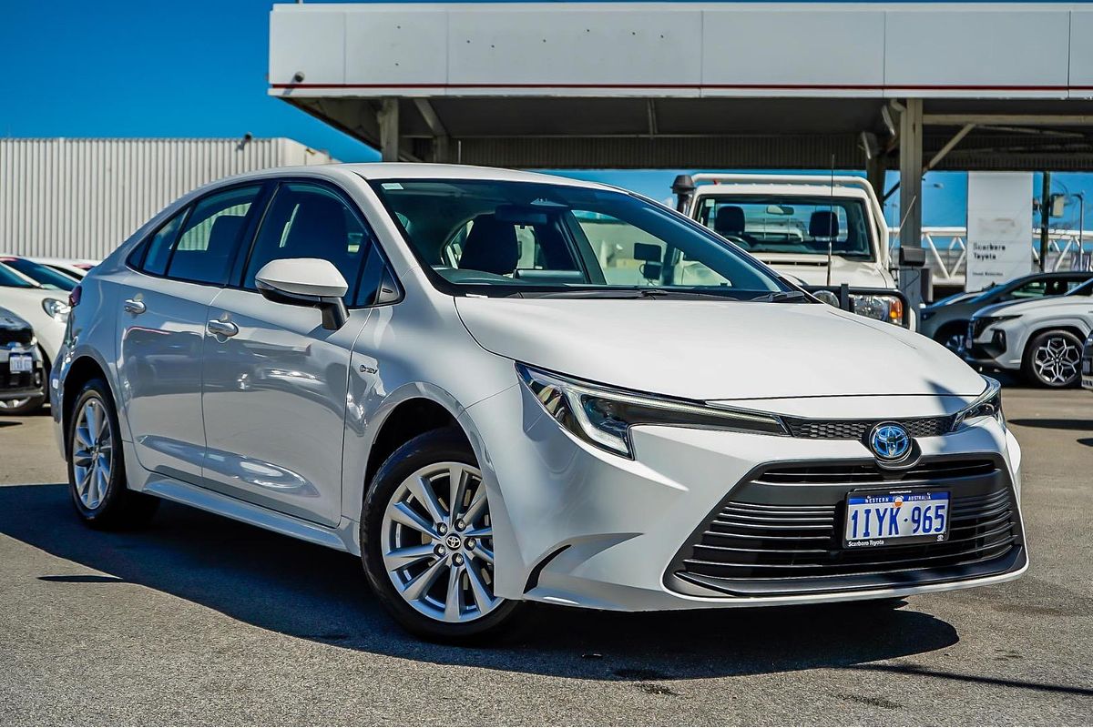 2025 Toyota Corolla Ascent Sport Hybrid ZWE219R