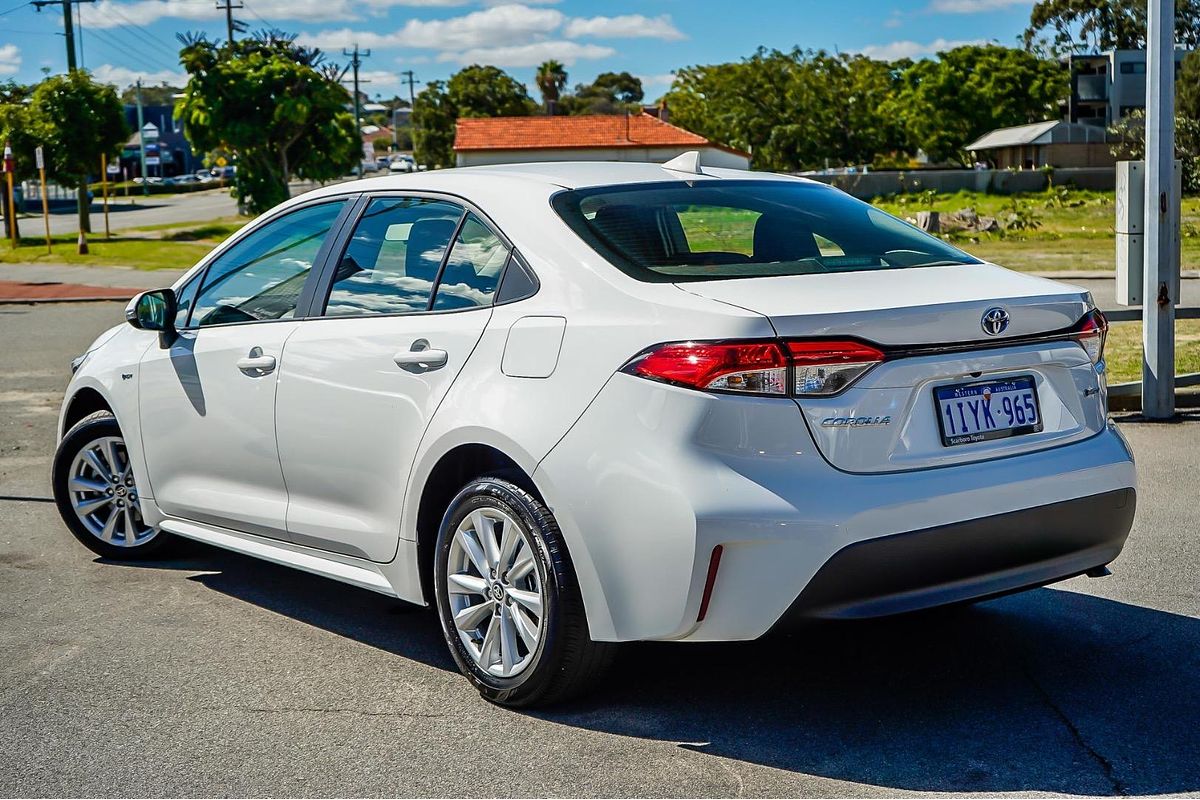 2025 Toyota Corolla Ascent Sport Hybrid ZWE219R