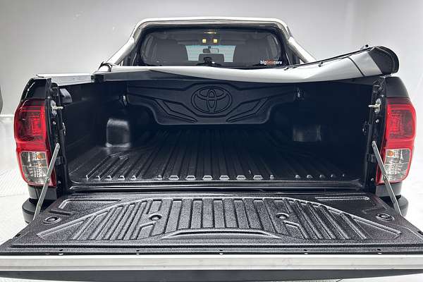 2018 Toyota Hilux SR5 GUN126R 4X4 thumb-20