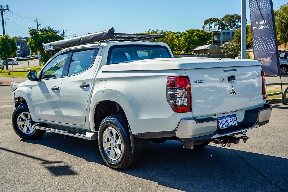 2020 Mitsubishi Triton GLX+ MR 4X4