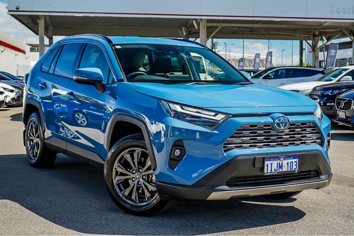 2024 Toyota RAV4 GXL AXAH52R