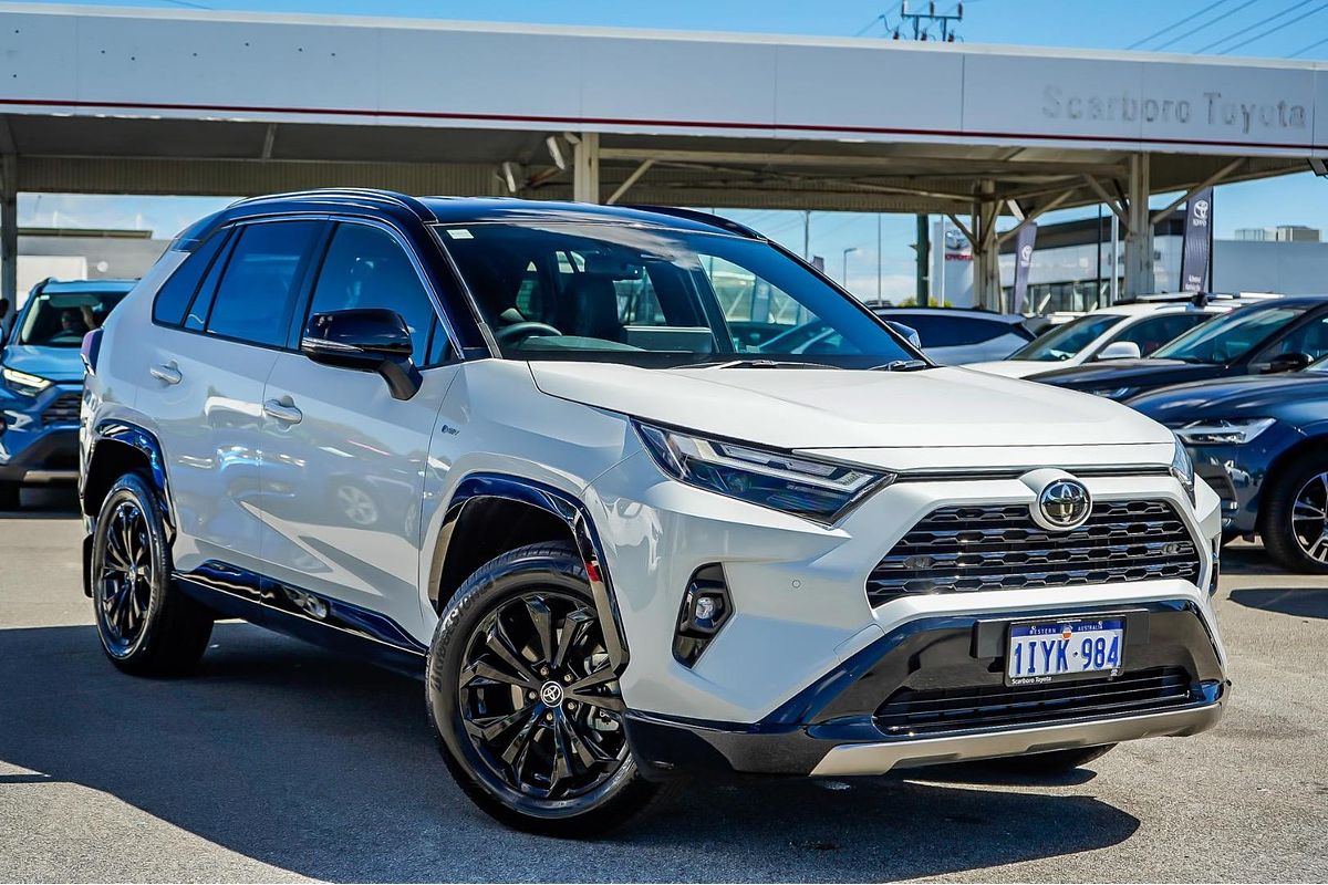 2025 Toyota RAV4 XSE AXAH54R