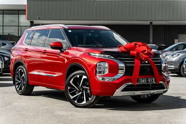 2024 Mitsubishi Outlander Exceed ZM