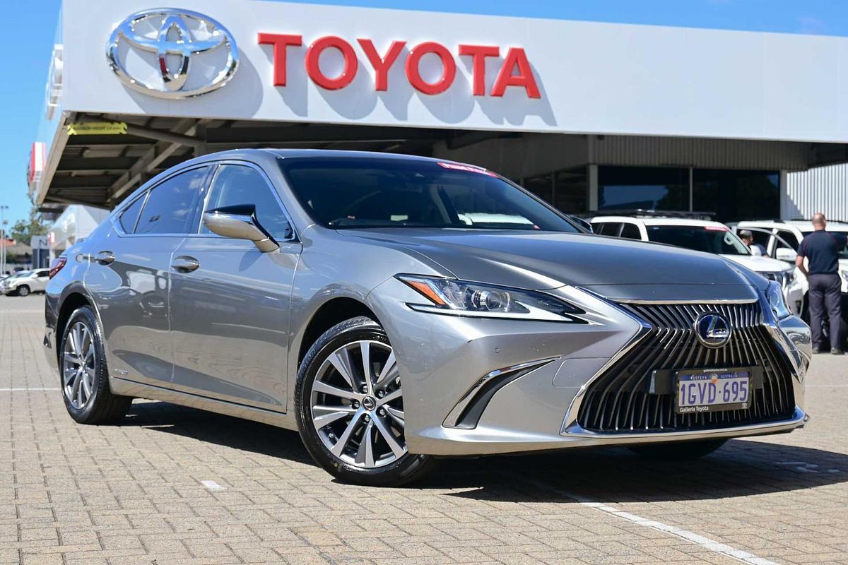2019 Lexus ES ES300h Luxury AXZH10R