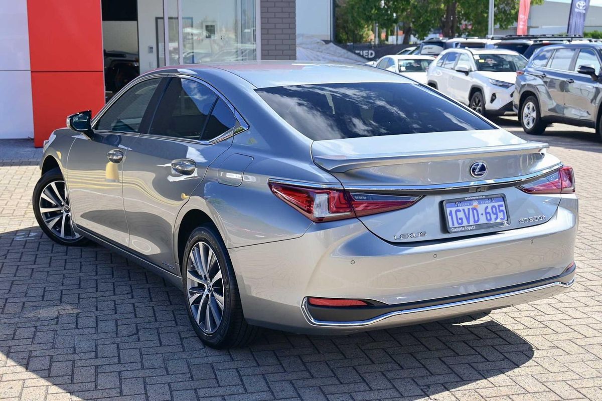 2019 Lexus ES ES300h Luxury AXZH10R