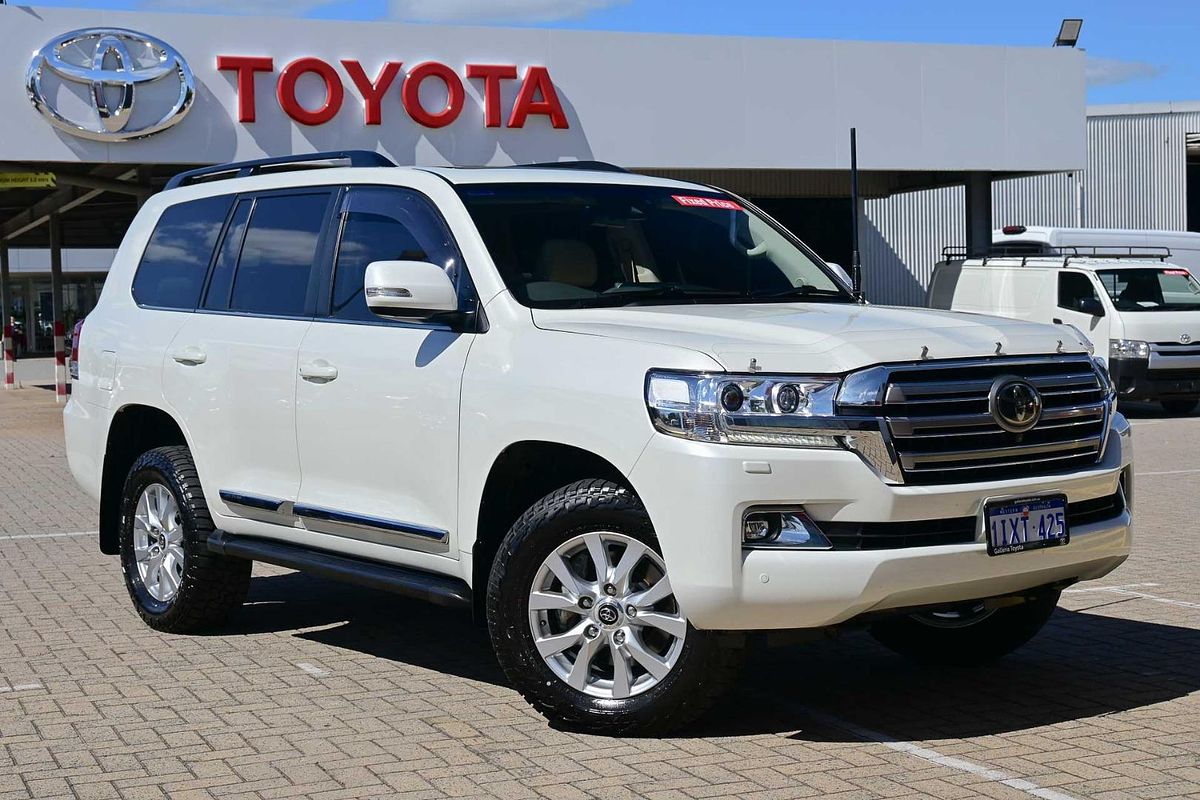 2019 Toyota Landcruiser Sahara VDJ200R