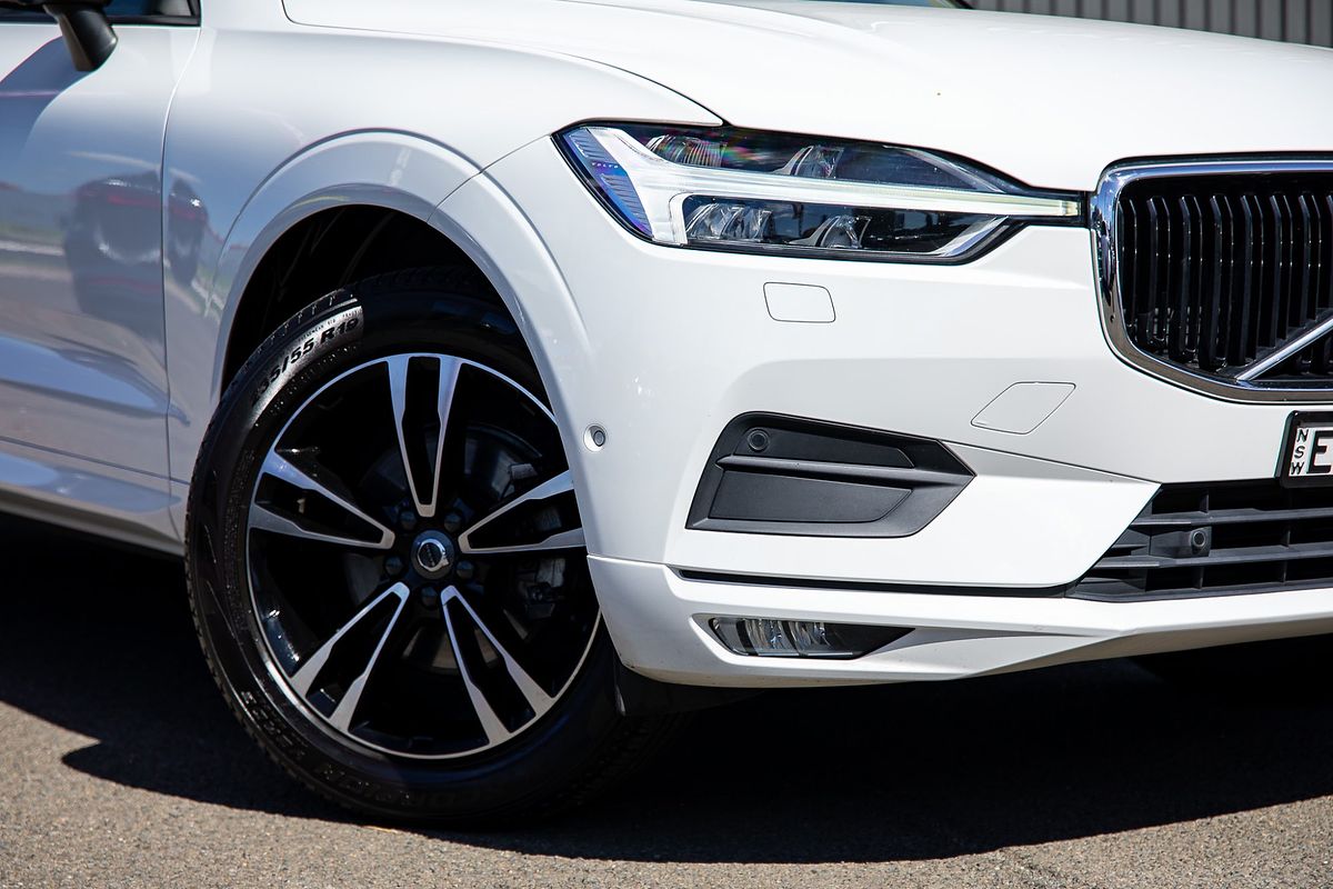 2020 Volvo XC60 D4 Momentum