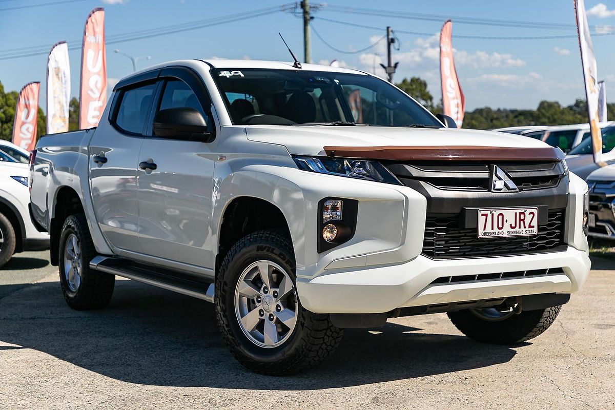 2021 Mitsubishi Triton GLX+ MR 4X4