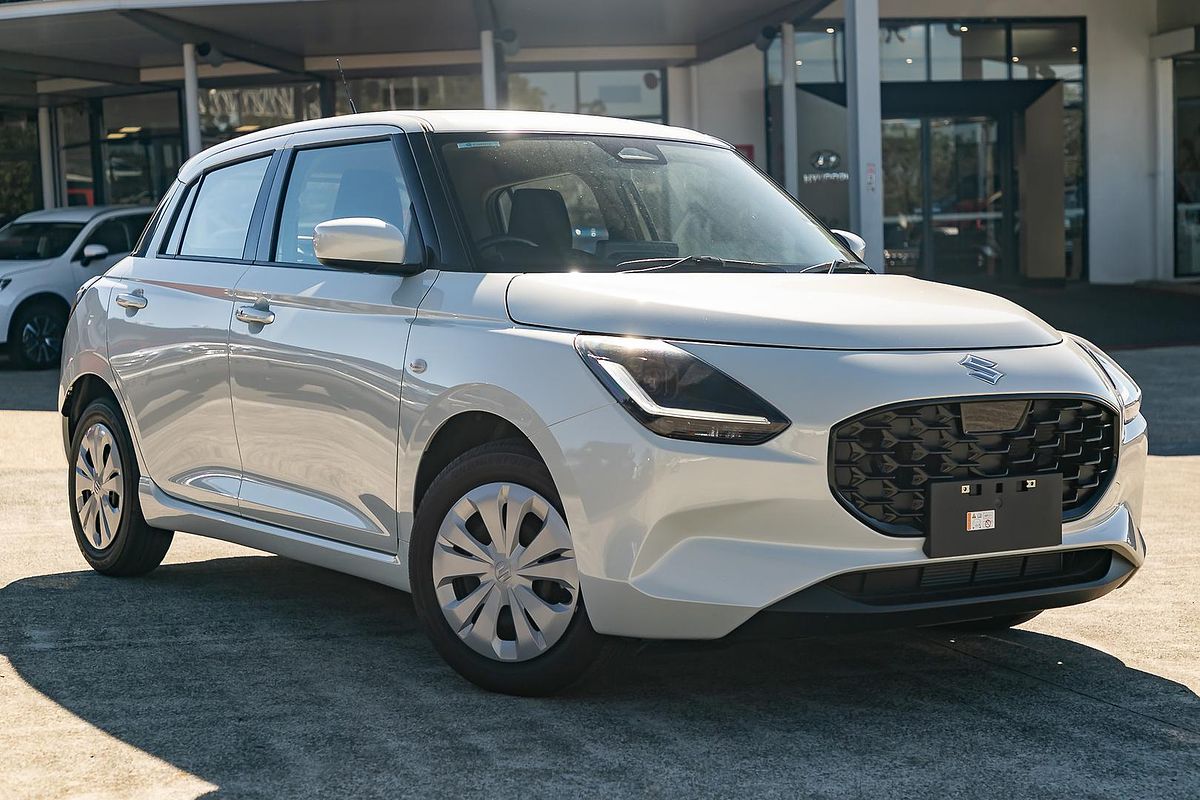 2025 Suzuki Swift Hybrid UZ