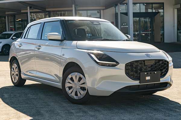 2025 Suzuki Swift Hybrid UZ