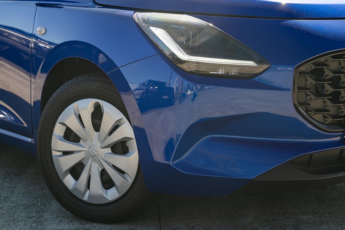 2025 Suzuki Swift Hybrid UZ