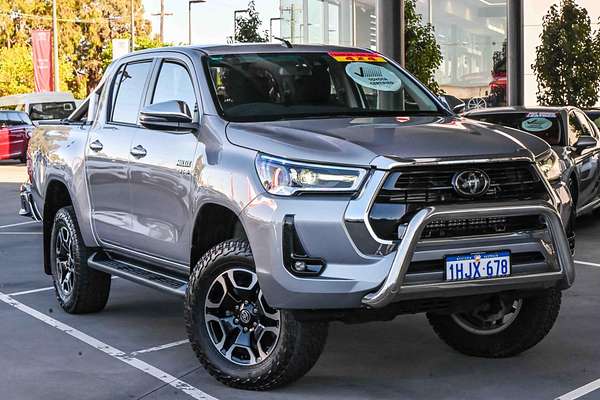 2021 Toyota Hilux SR5 GUN126R