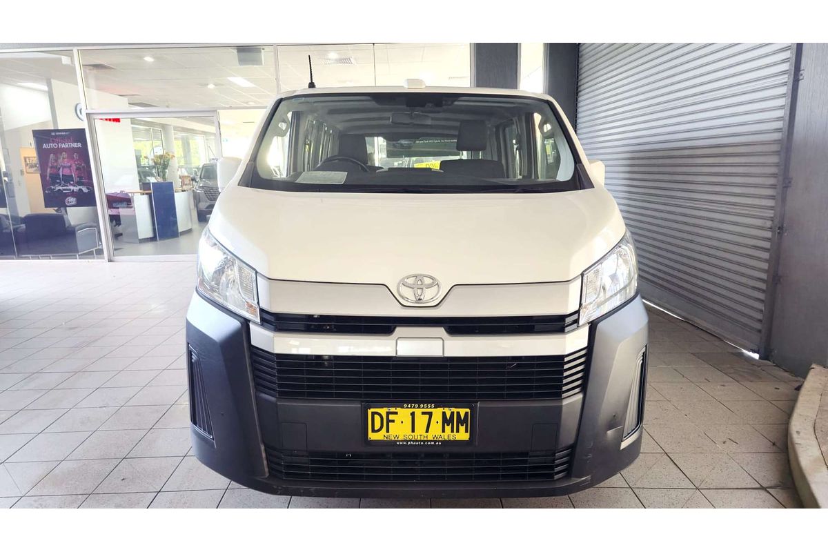 HIACE GDH300R LWB 2.8L DT4 TURBO CDI 6 SP AUTO SEQUENTIAL 5D VAN 