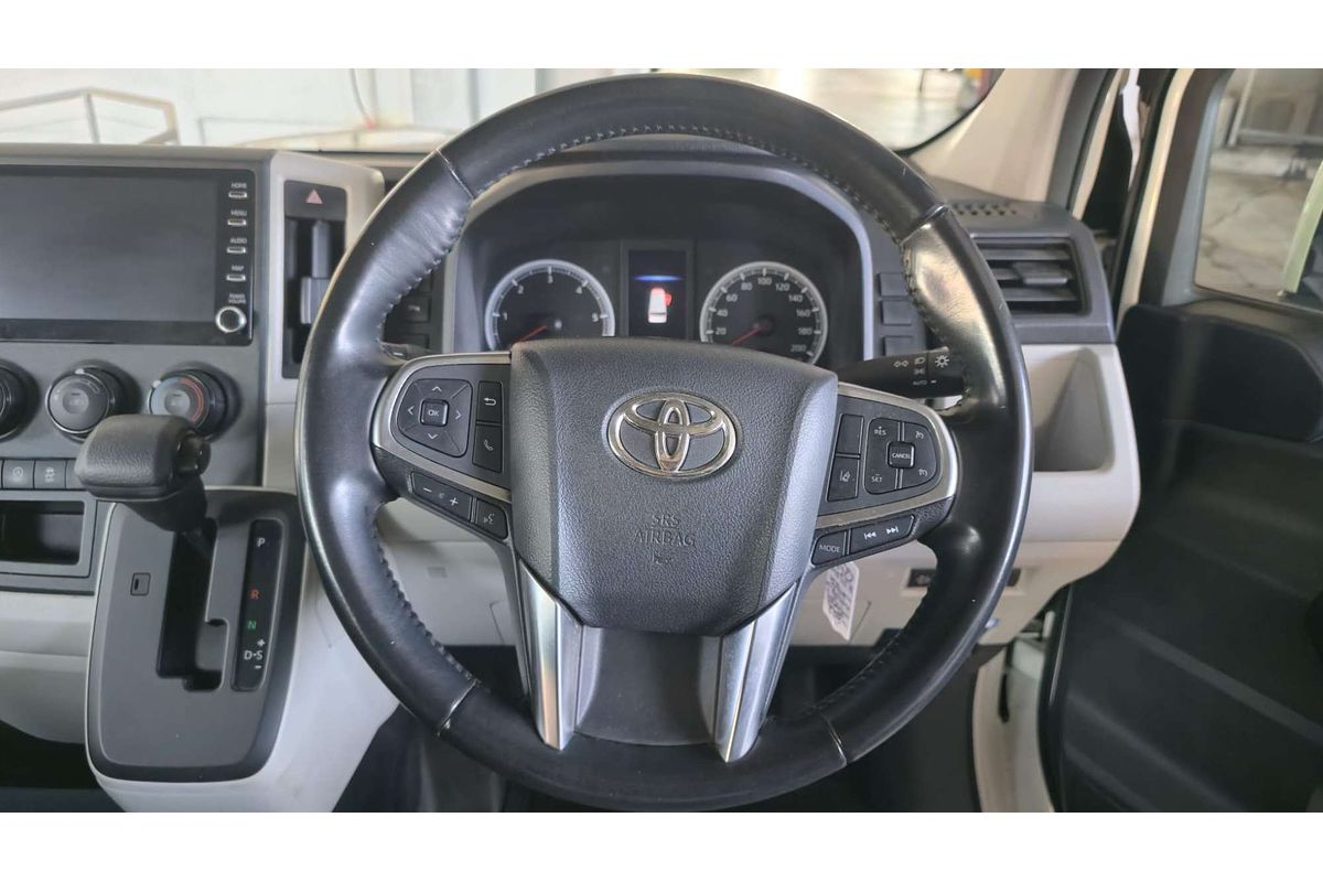 HIACE GDH300R LWB 2.8L DT4 TURBO CDI 6 SP AUTO SEQUENTIAL 5D VAN 