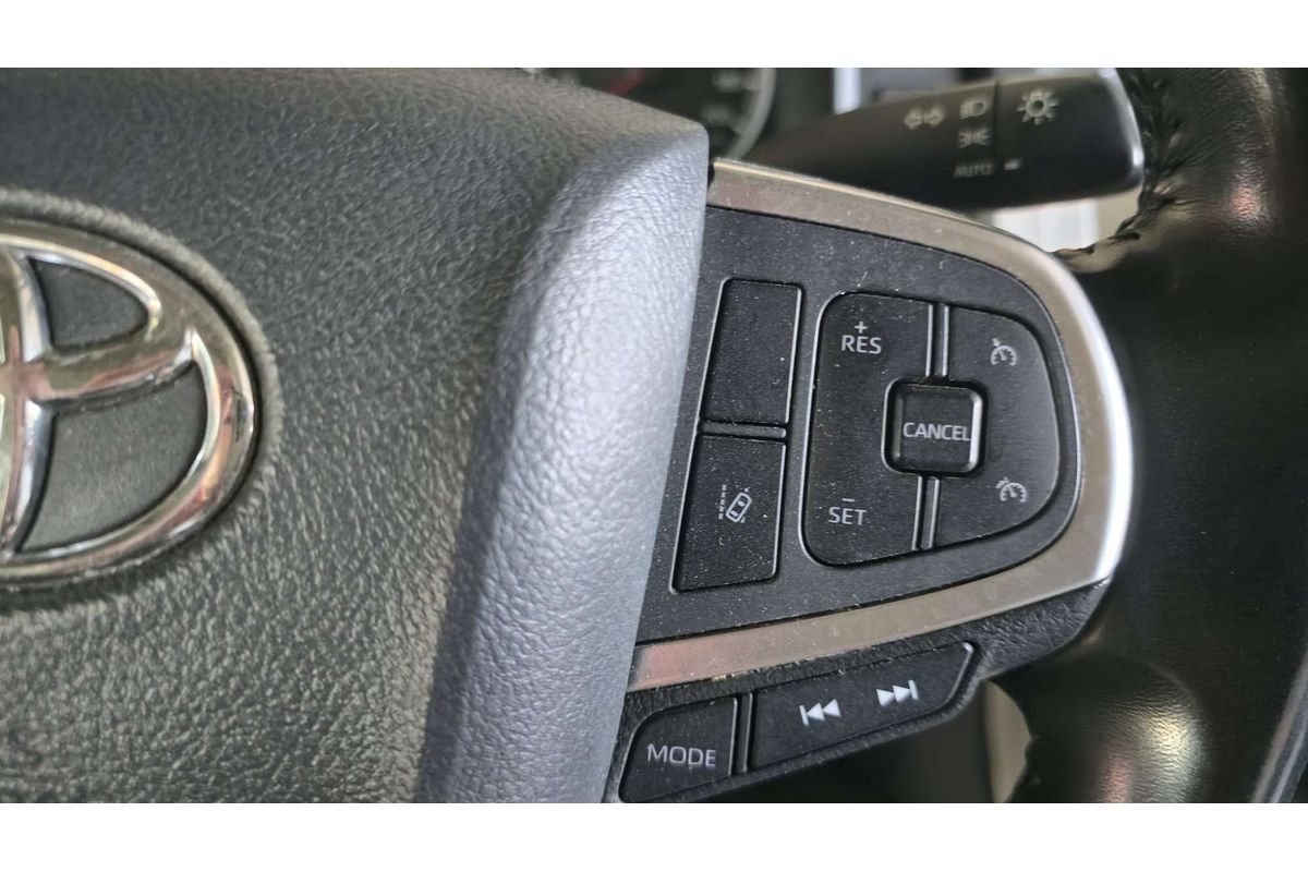 HIACE GDH300R LWB 2.8L DT4 TURBO CDI 6 SP AUTO SEQUENTIAL 5D VAN 