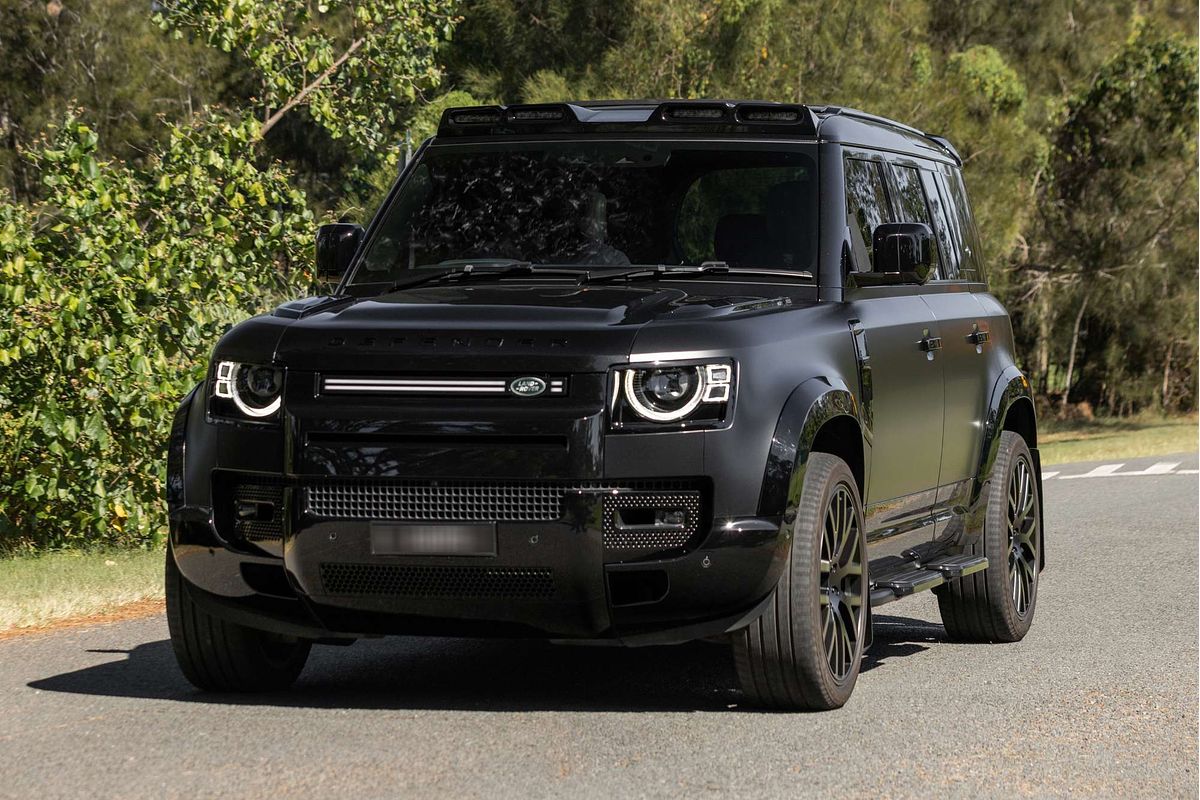 2024 Land Rover Defender 110 P400 X-Dynamic HSE L663