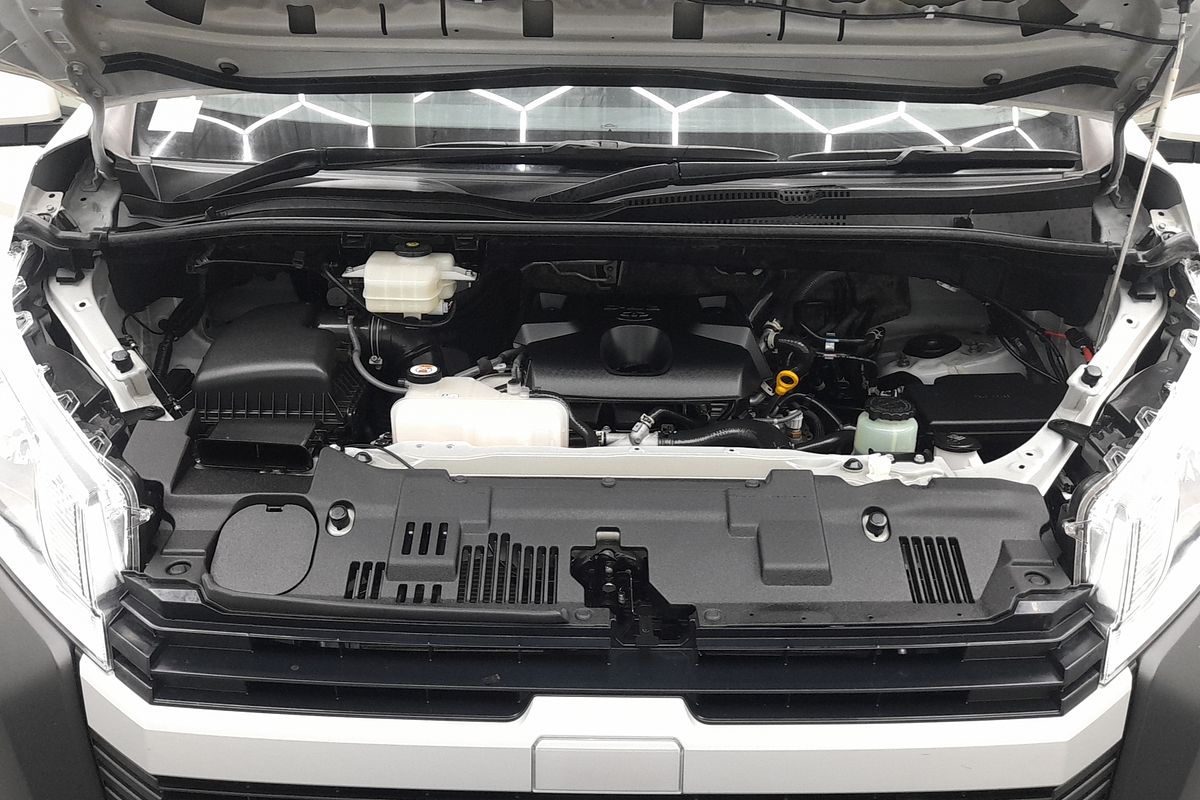 2023 Toyota Hiace GDH300R LWB