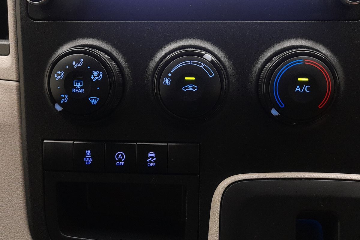 2023 Toyota Hiace GDH300R LWB