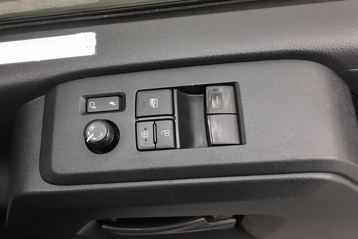 2023 Toyota Hiace GDH300R LWB