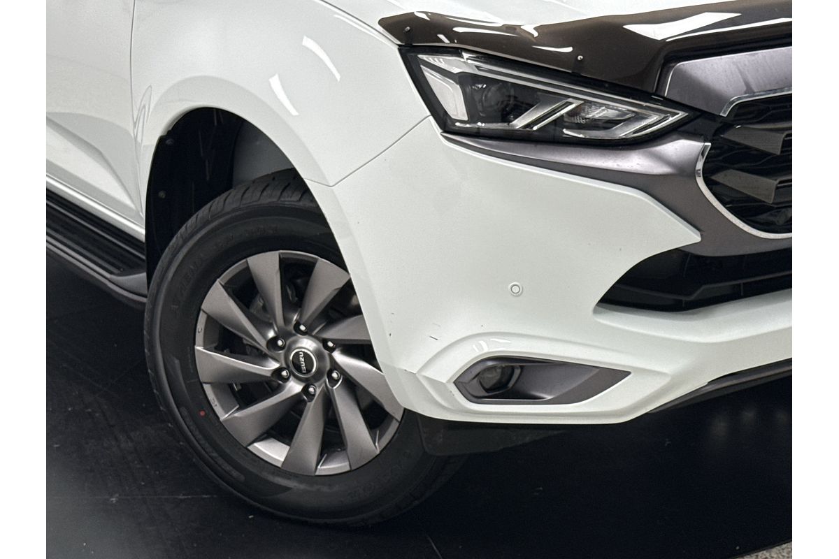 2023 Isuzu MU-X LS-U