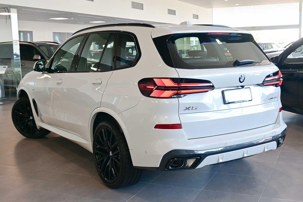 2025 BMW X5 xDrive30d M Sport G05 LCI