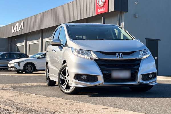2017 Honda Odyssey VTi-L 5th Gen