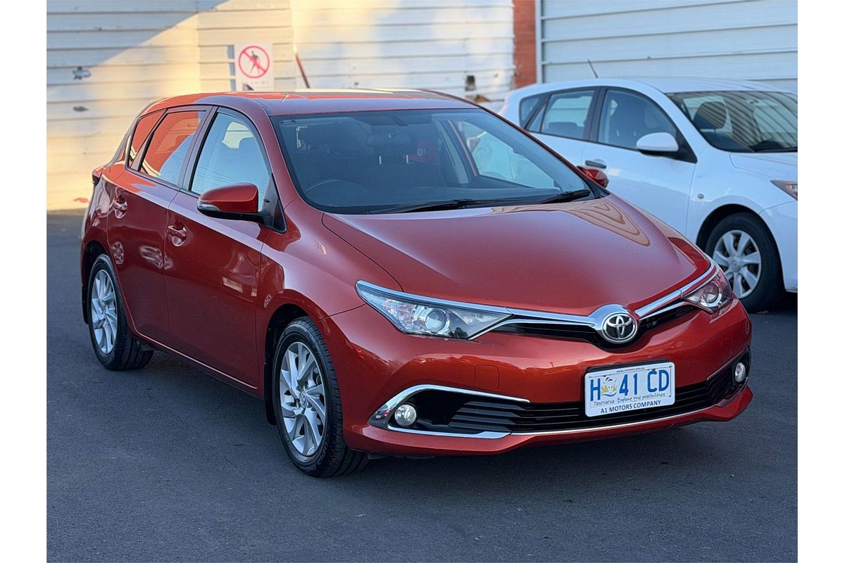 2017 Toyota Corolla Ascent Sport ZRE182R