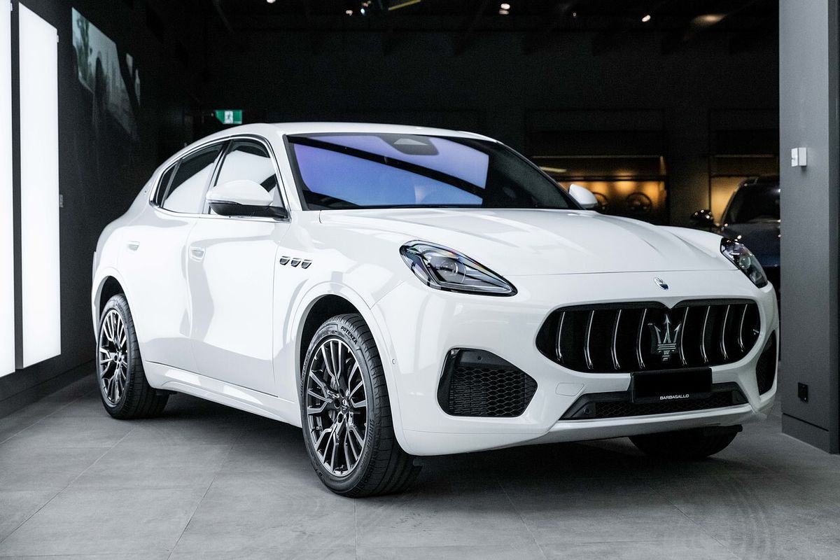 2025 Maserati Grecale M182