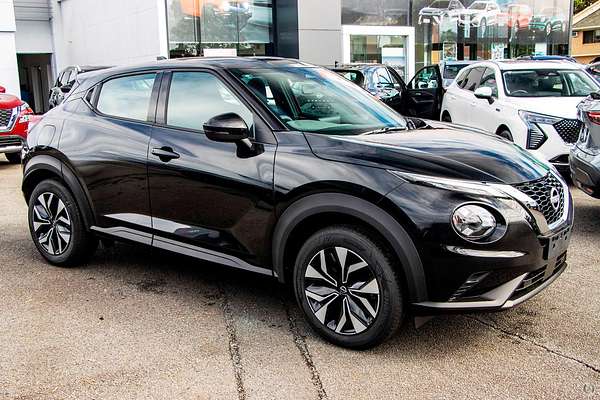 2025 Nissan JUKE ST F16