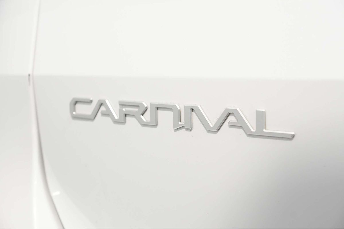 2023 Kia Carnival S KA4