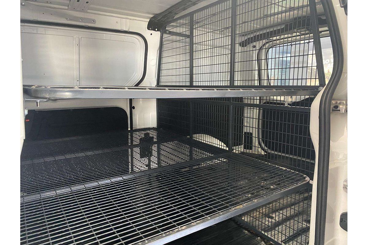 iLOAD TQ4 MY20 3S LIFTBACK 2.5L DT4 TURBO CDI 5 SP AUTOMATIC 4D VAN 