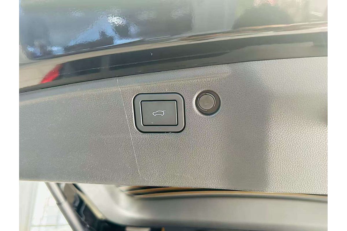 H6 Facelift Ultra Auto PHEV 4X2