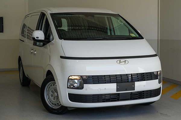 2026 Hyundai STARIA LOAD US4.V3