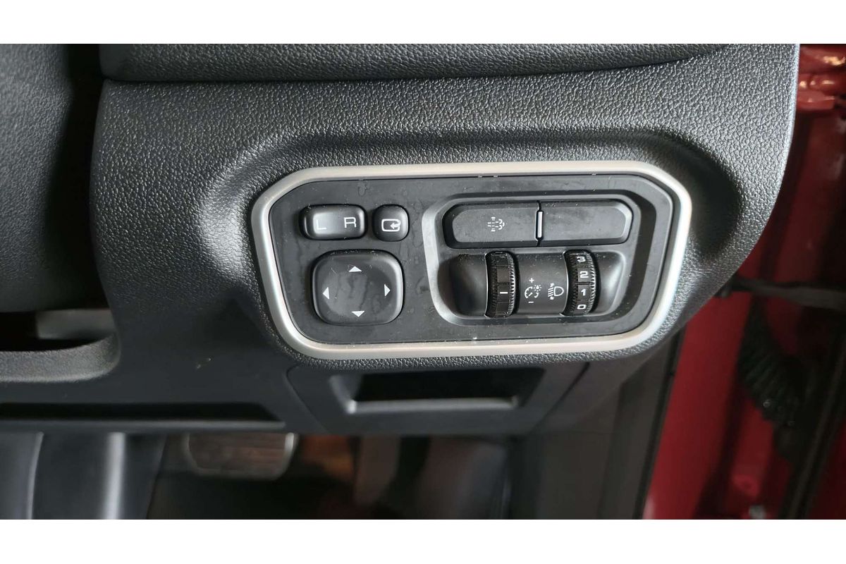 UTE CANNON VANTA (4x4) 2.0L DT4 DIESEL TURBO F/INJ 8 SP AUTOMATIC DUAL CAB UTILITY 