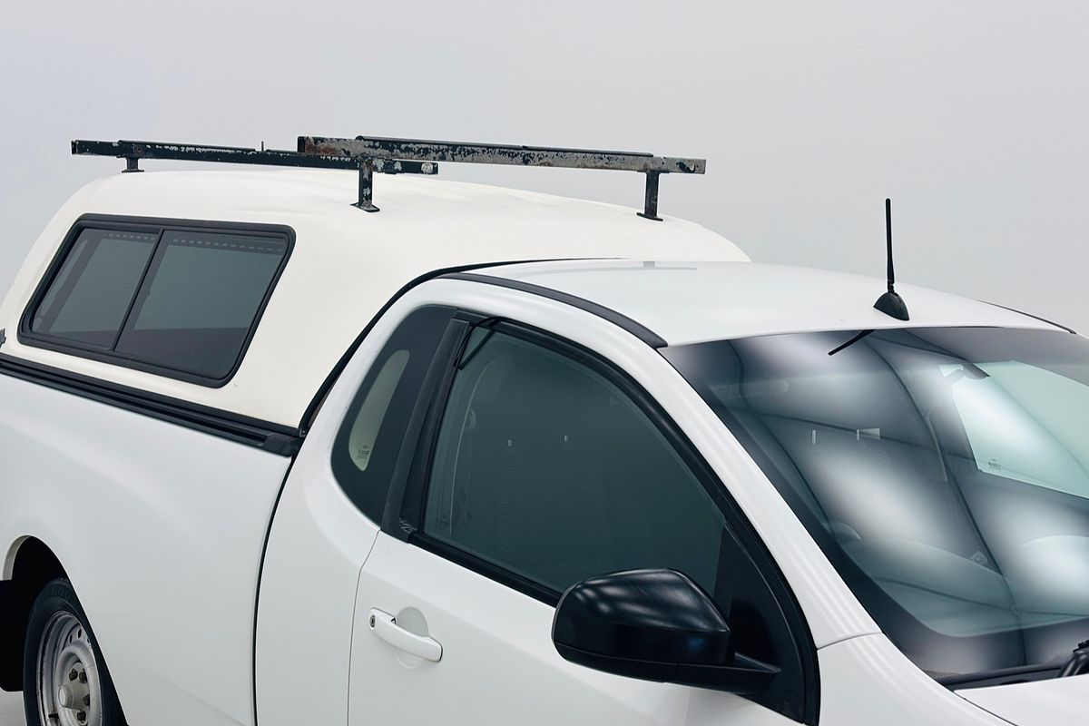 2010 Ford FALCON XT 6 SP AUTO SEQ SPORTSHIFT 4D SEDAN 6CYL