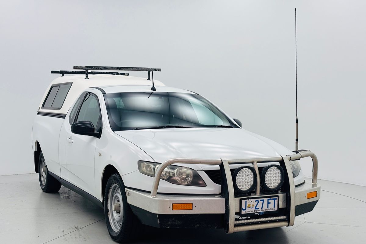 2010 Ford FALCON XT 6 SP AUTO SEQ SPORTSHIFT 4D SEDAN 6CYL