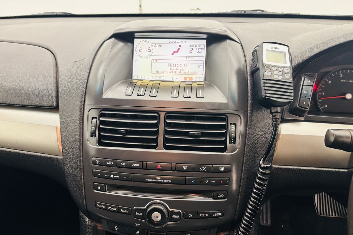 2010 Ford FALCON XT 6 SP AUTO SEQ SPORTSHIFT 4D SEDAN 6CYL