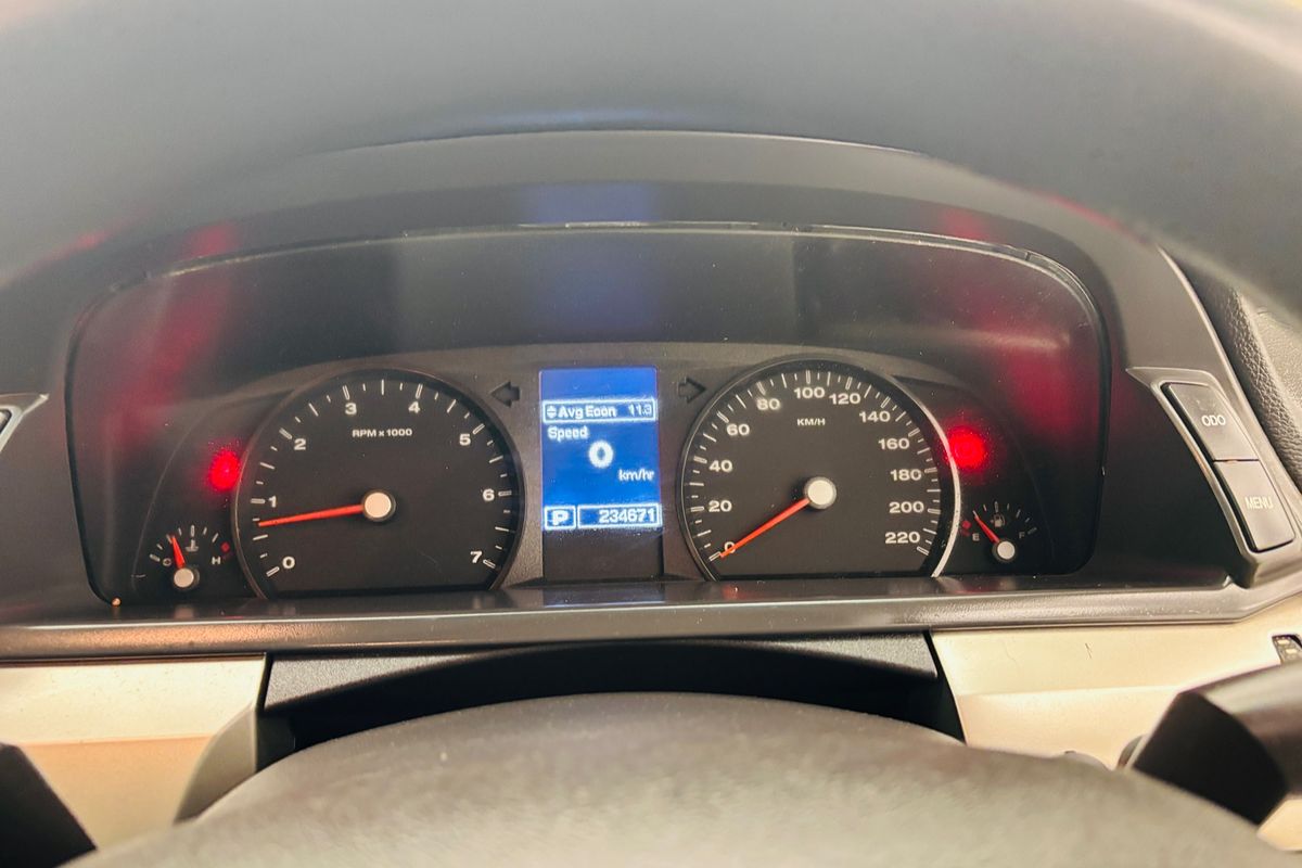 2010 Ford FALCON XT 6 SP AUTO SEQ SPORTSHIFT 4D SEDAN 6CYL