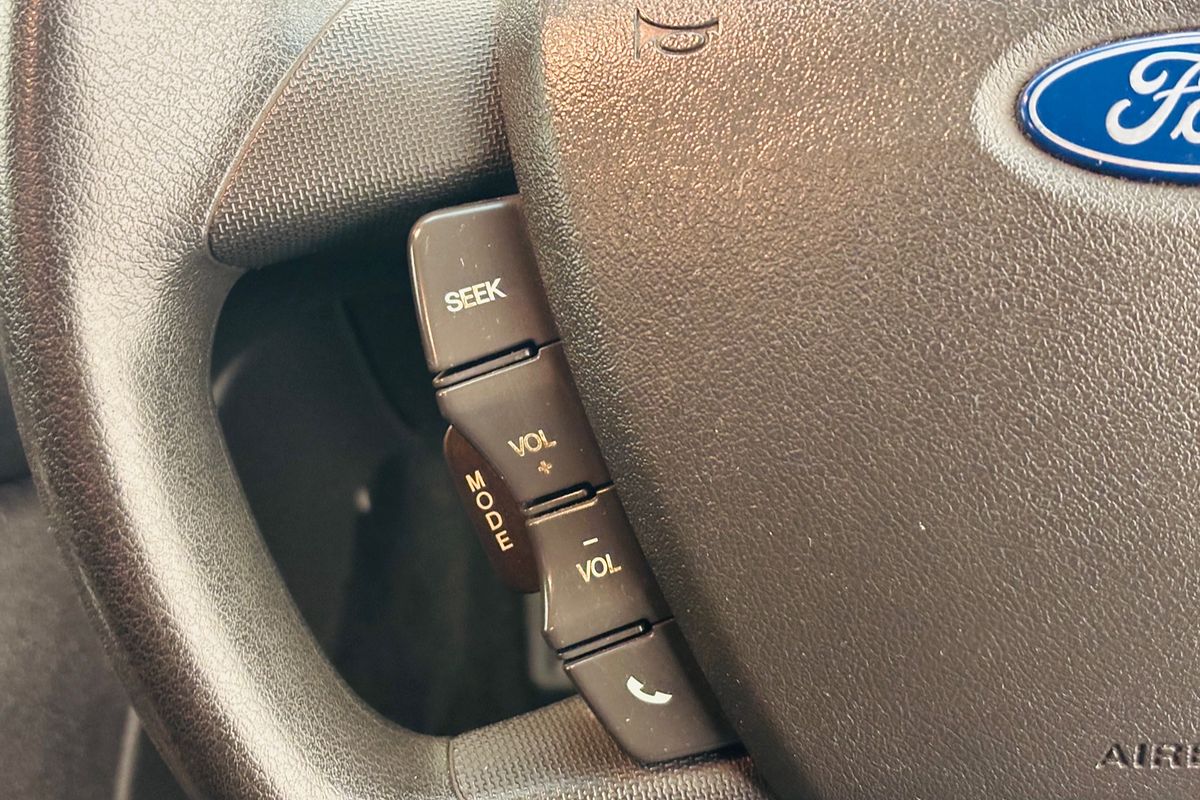 2010 Ford FALCON XT 6 SP AUTO SEQ SPORTSHIFT 4D SEDAN 6CYL