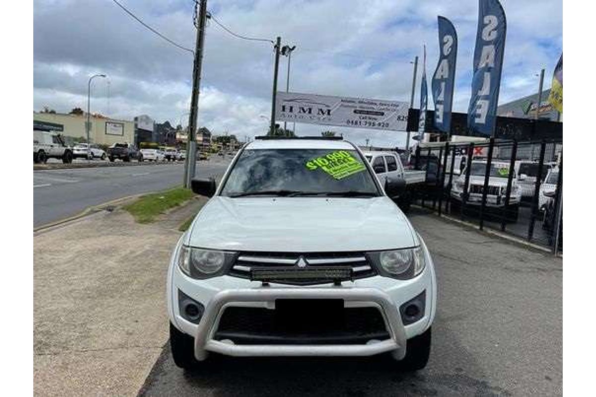 2010 Mitsubishi Triton GL-R MN Rear Wheel Drive