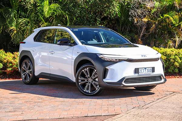 2024 Toyota bZ4X YEAM15R